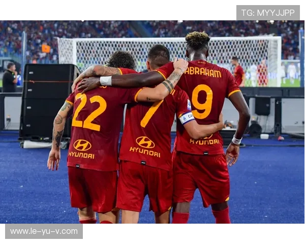 意甲豪门冬窗动态:引援动作频繁,争夺战愈发激烈 意甲豪门冬窗动态:引援动作频繁,争夺战愈发激烈